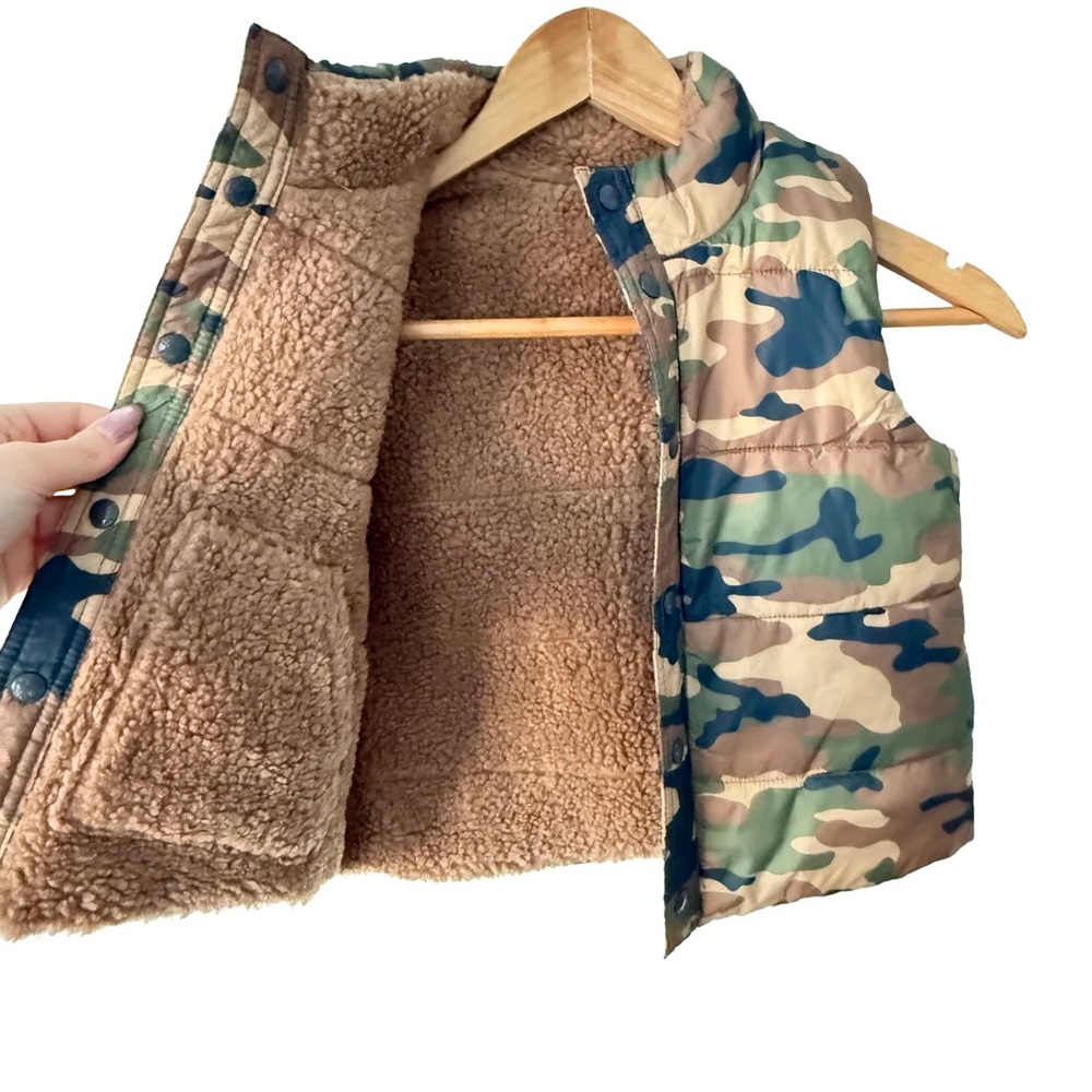 Brown Sherpa & Camo Reversible Puffer Vest NWT